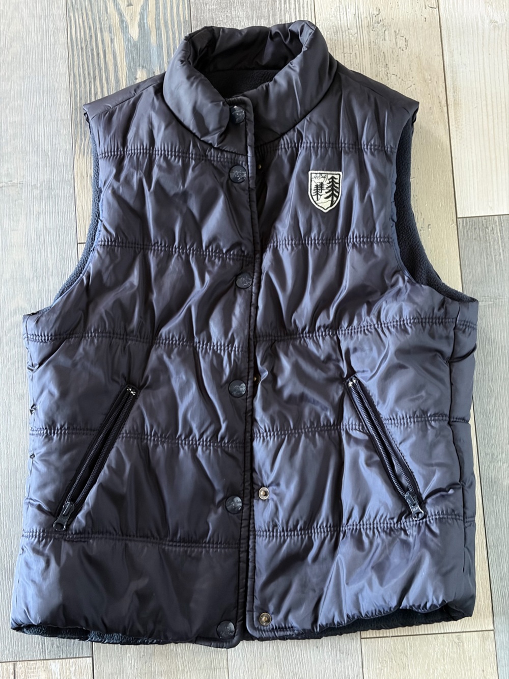 American Eagle Outfitters Quilted Puffer Vest - Navy